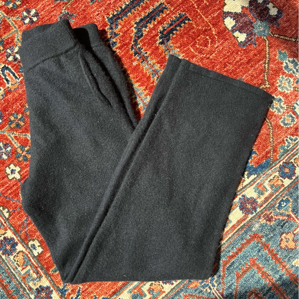 Cashmere lounge pants size xs black